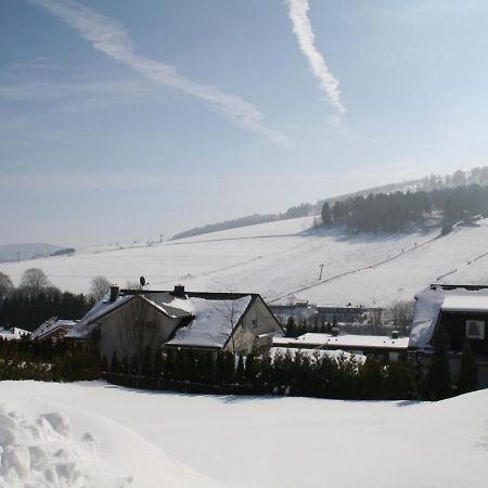 Am Finkenbusch Aan De Skipiste 维林根 外观 照片